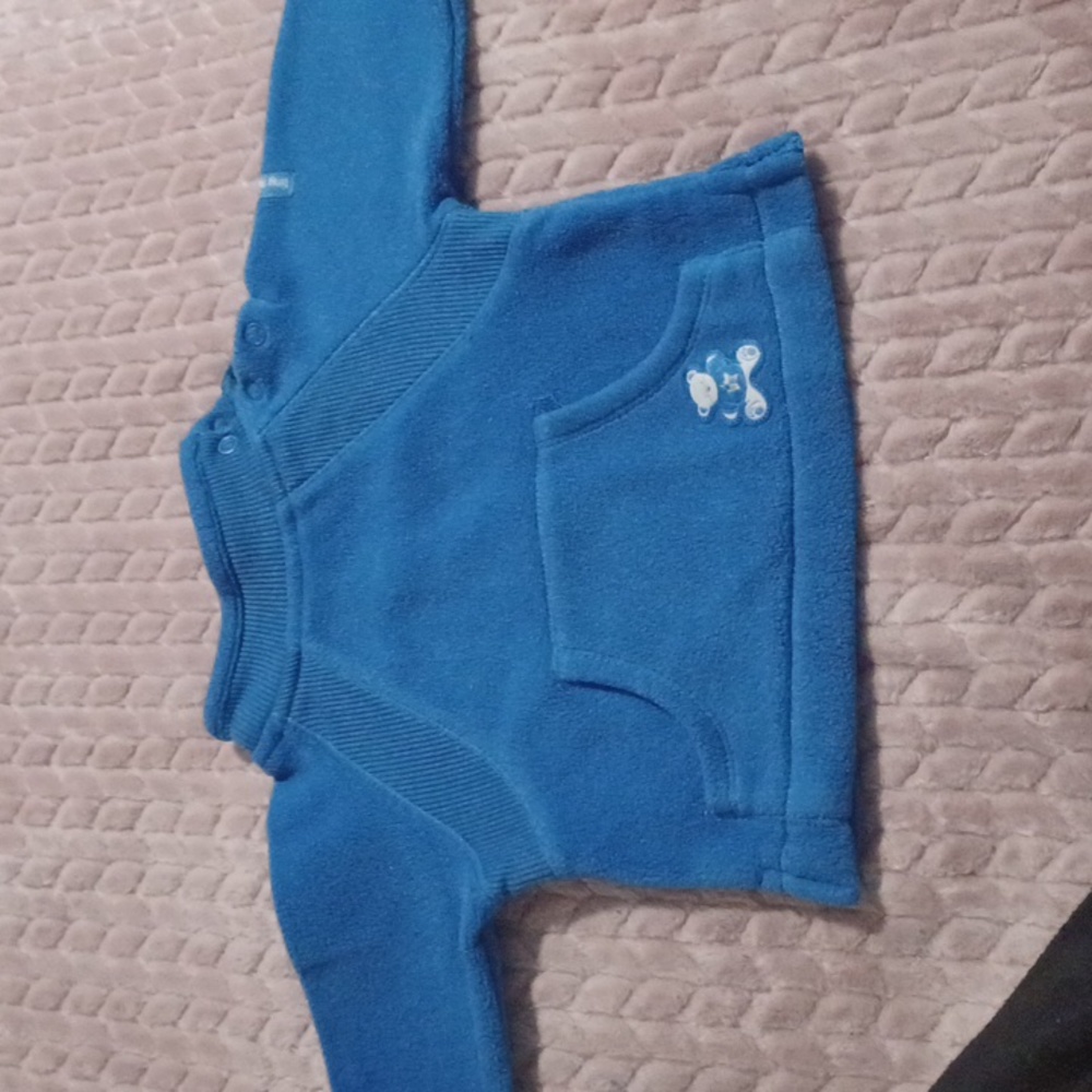 Blue baby boy sweater from the children's place size 0-3 months